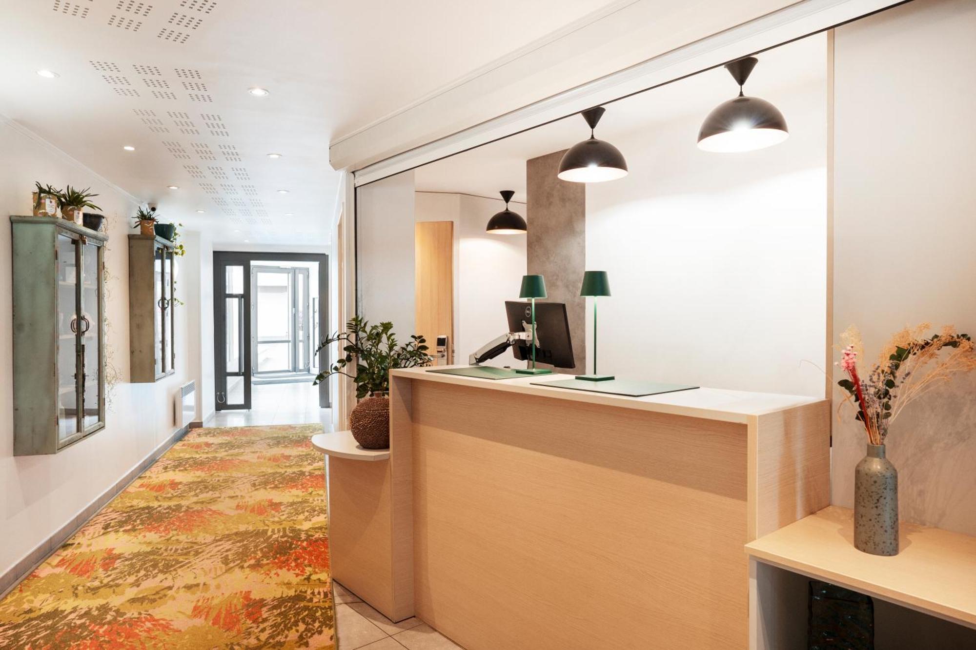 Sejours & Affaires Paris-Malakoff Aparthotel Bagian luar foto