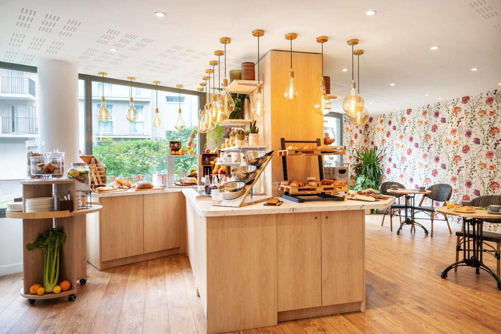Sejours & Affaires Paris-Malakoff Aparthotel Bagian luar foto